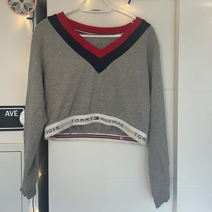 M Cropped Tommy Hilfiger Sweater
